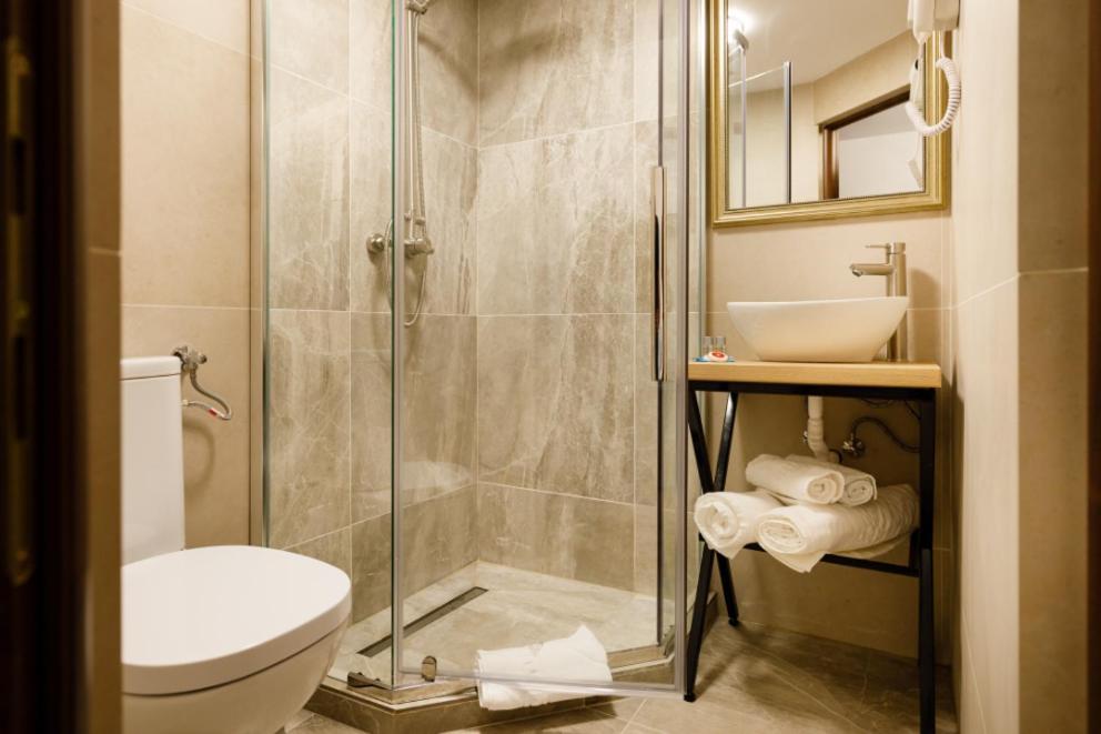 La Coltul Castelului Bran Boutique Hotel Ngoại thất bức ảnh
