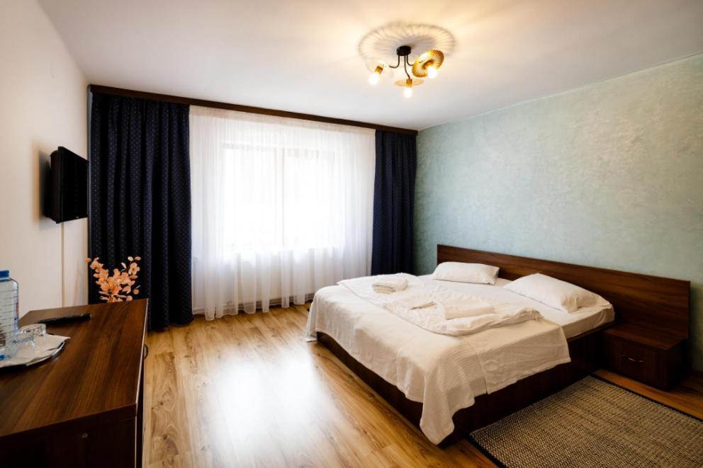 La Coltul Castelului Bran Boutique Hotel Ngoại thất bức ảnh