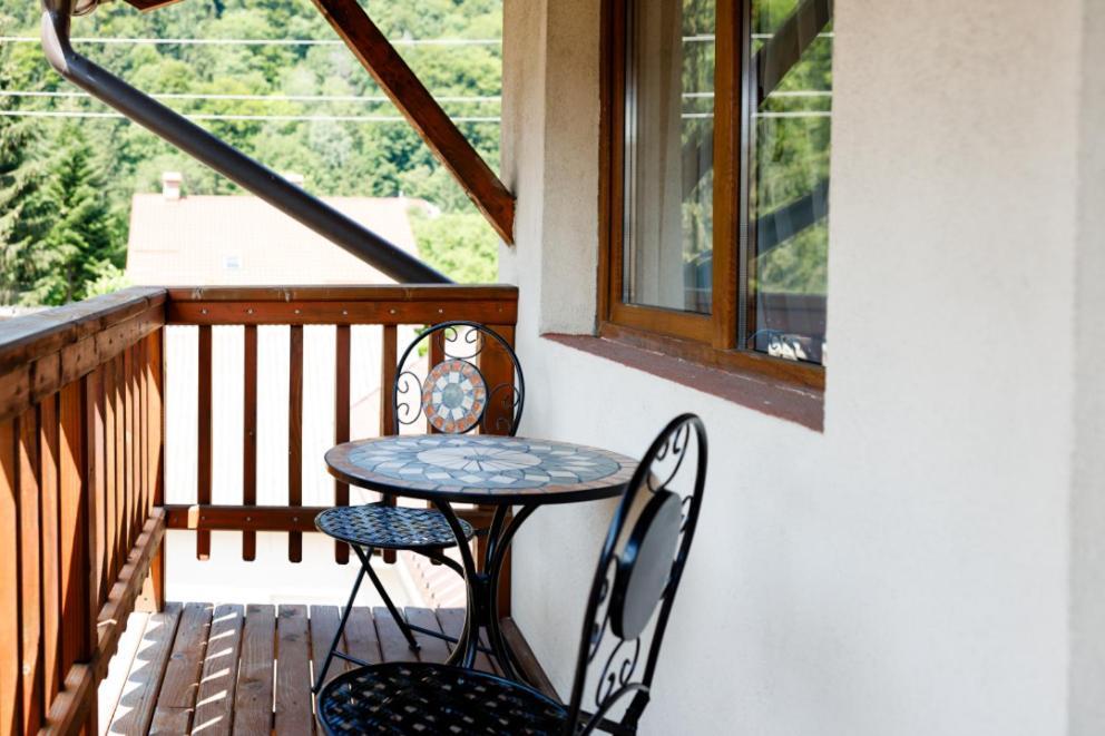 La Coltul Castelului Bran Boutique Hotel Ngoại thất bức ảnh