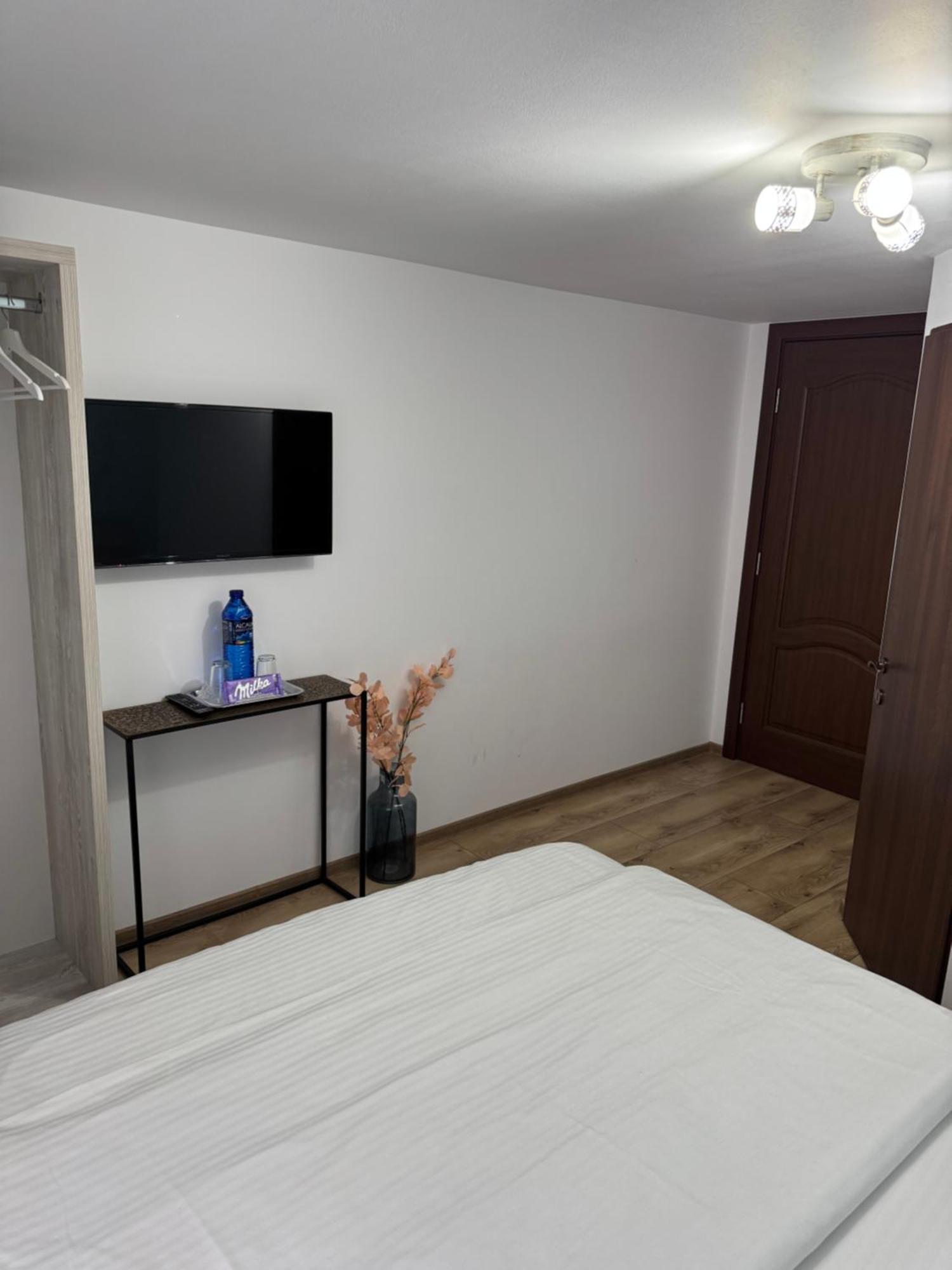 La Coltul Castelului Bran Boutique Hotel Ngoại thất bức ảnh