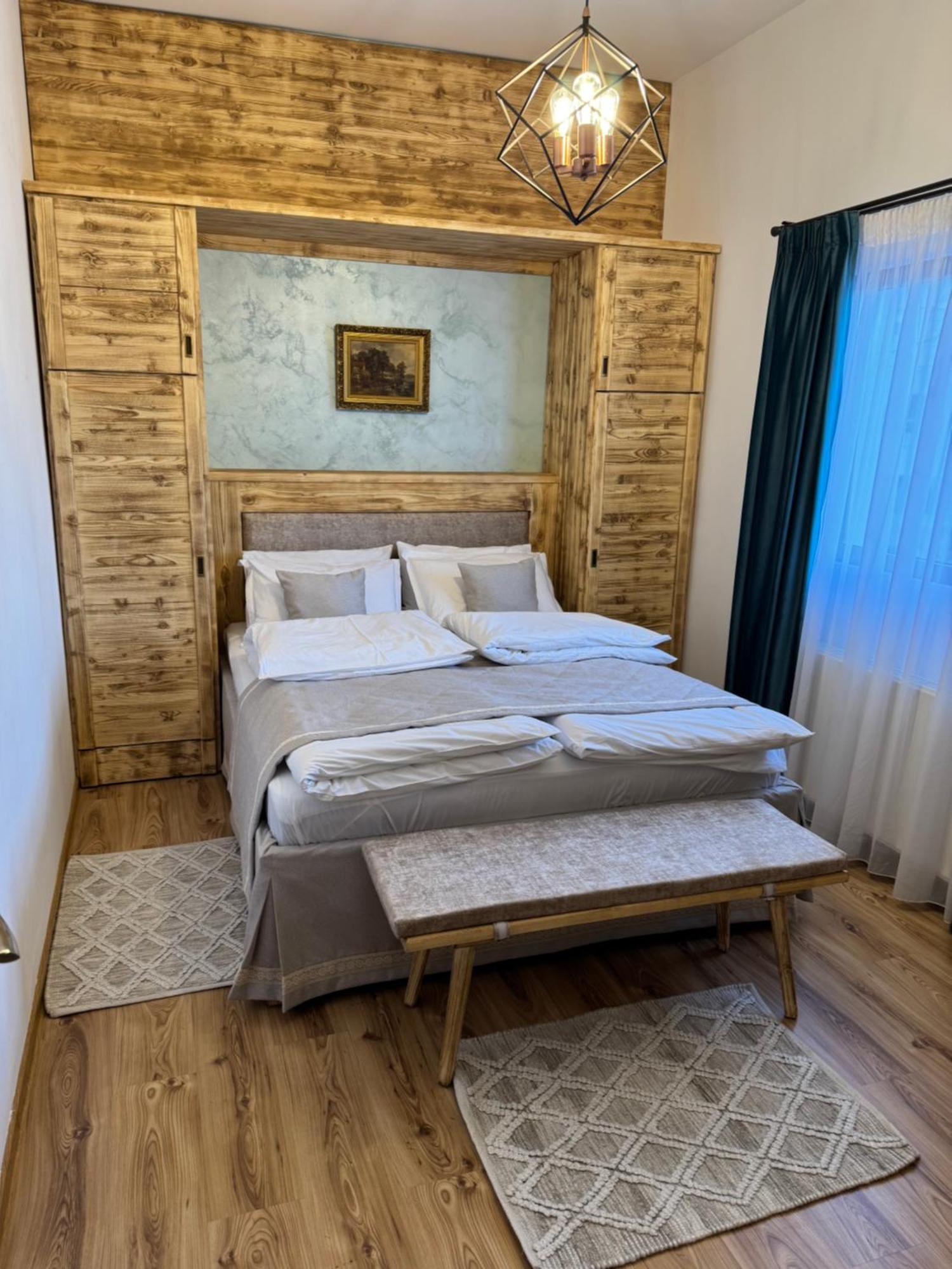 La Coltul Castelului Bran Boutique Hotel Ngoại thất bức ảnh